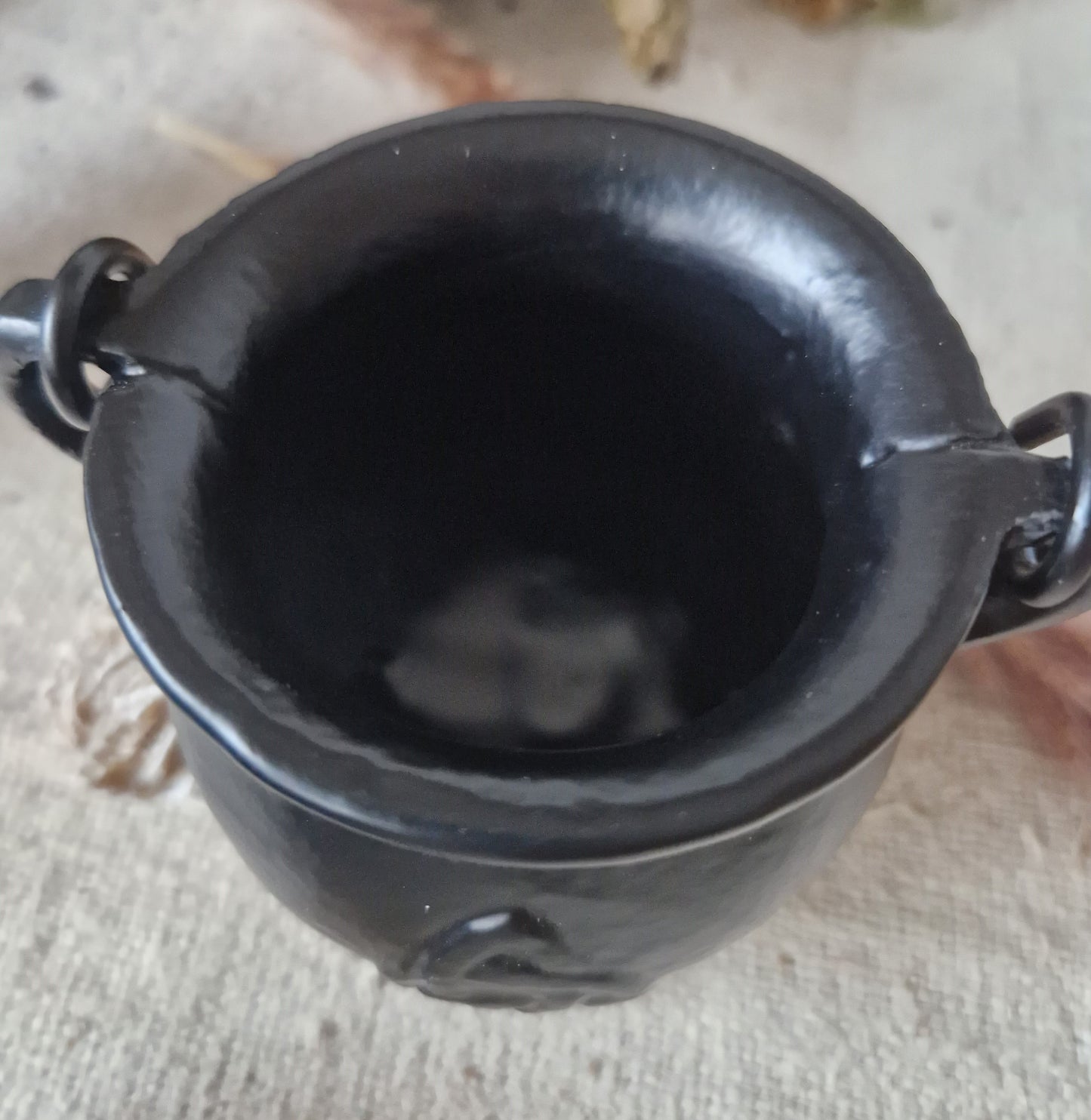 Hexenkessel Gußeisen "Keltenknoten"