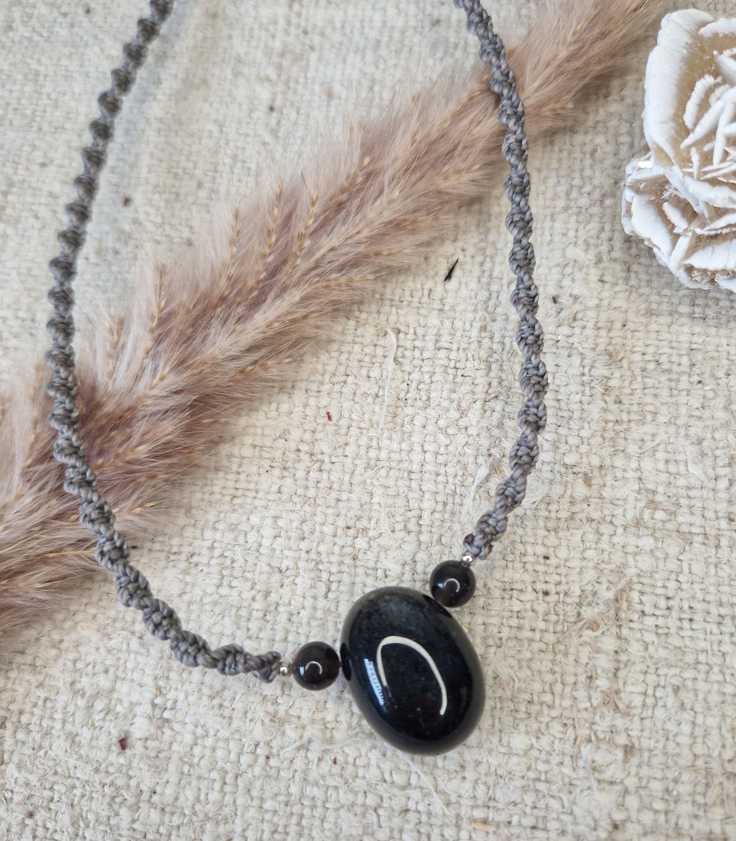 Makrameekette mit Silberobsidian -EINZELSTÜCK