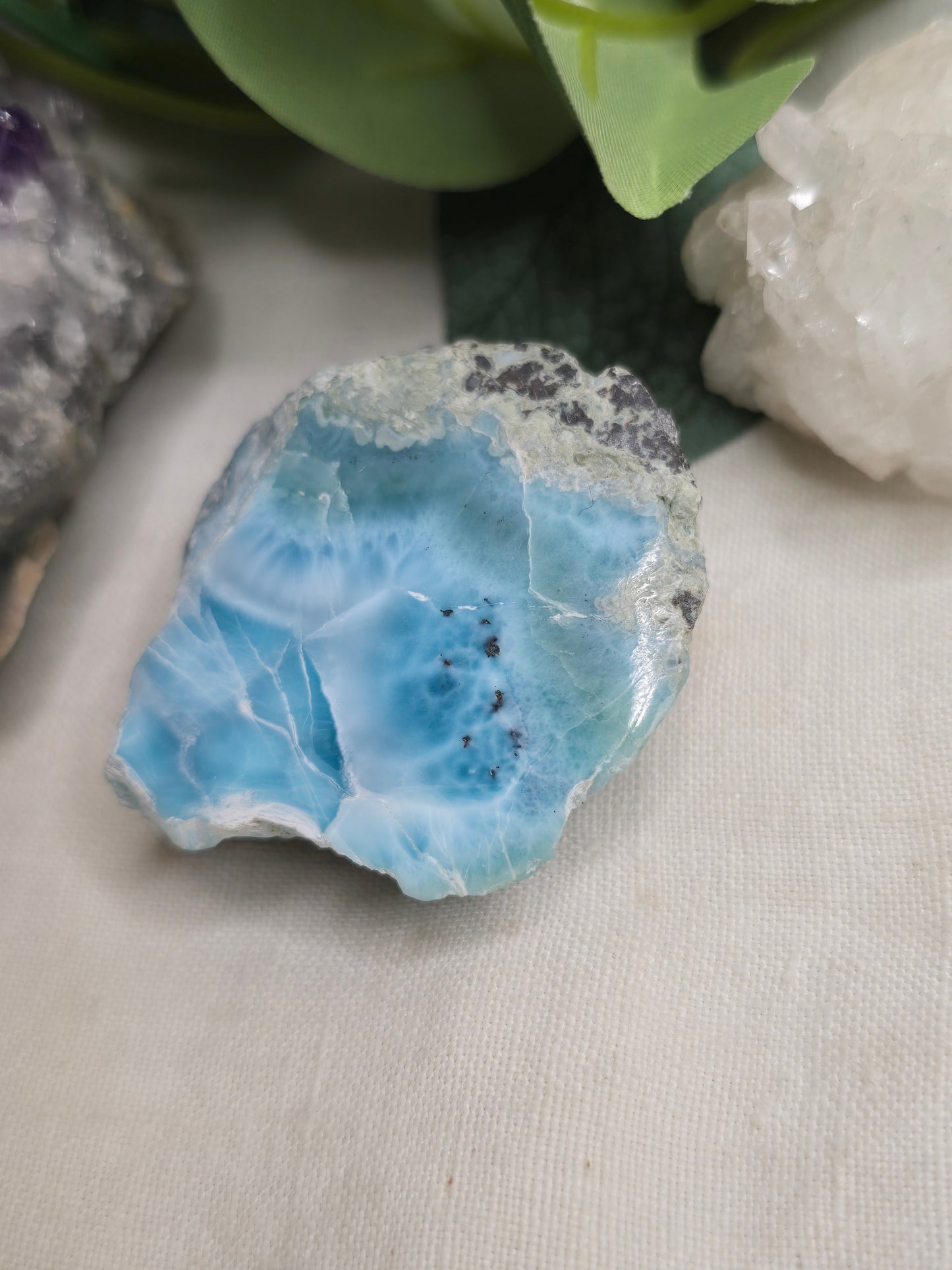 Larimar Anschliff – Unikat mit intensiver Struktur