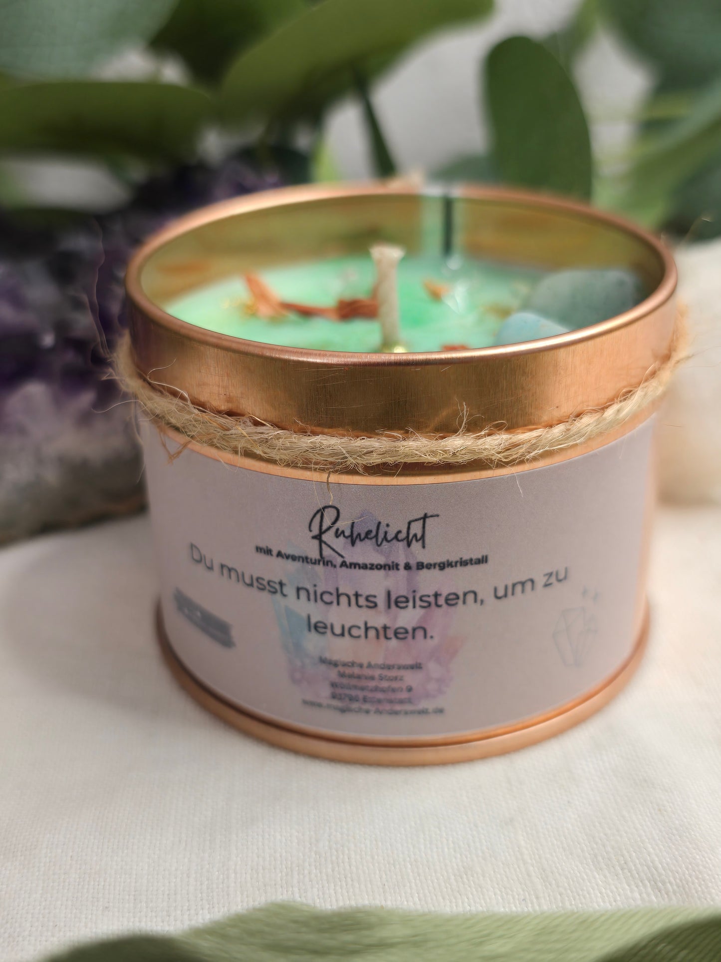 Behälterkerze „Ruhelicht“ mit Amazonit, Aventurin & Bergkristall