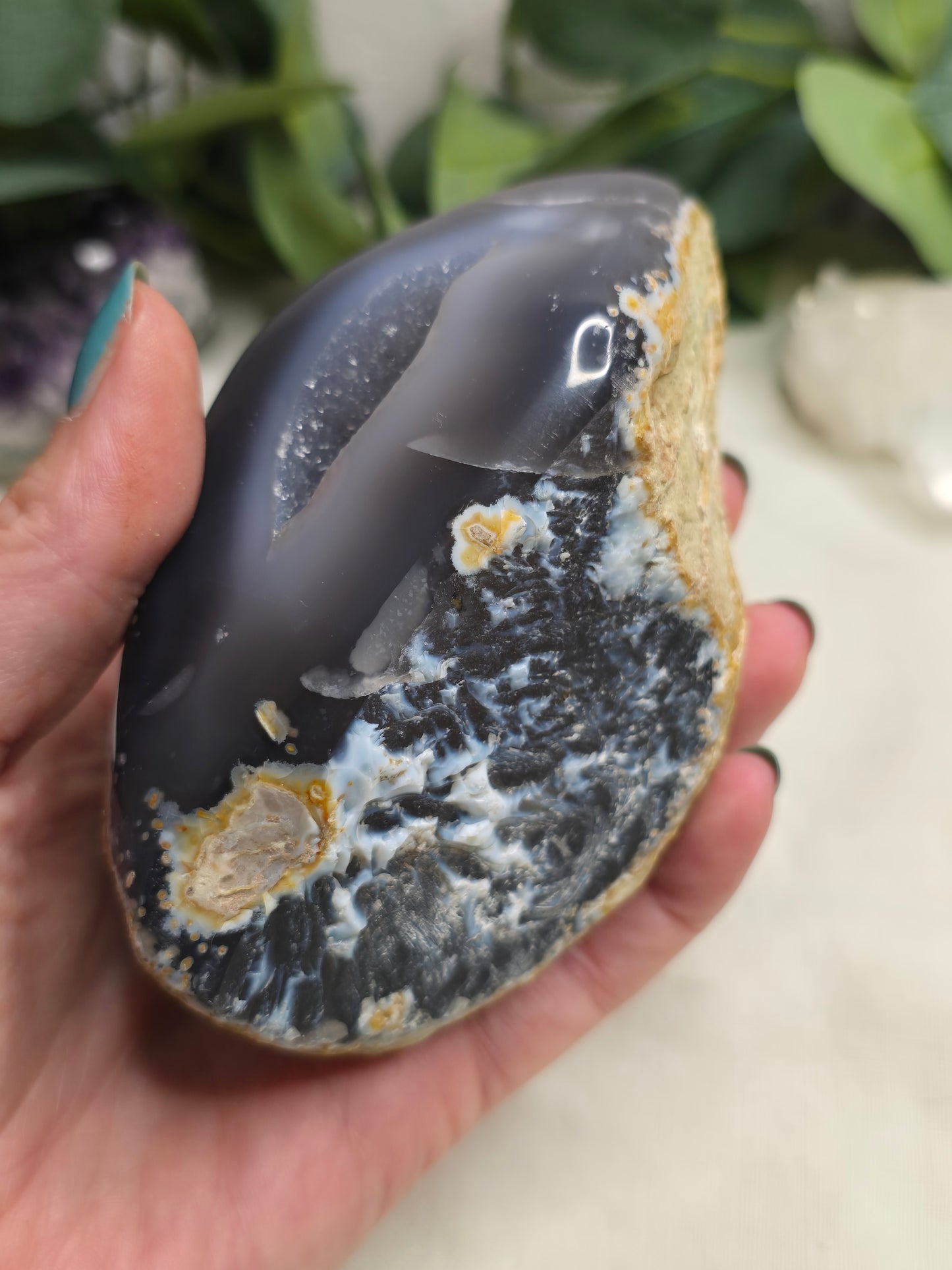 Achat Geode – Natur-Unikat 11 × 6 cm