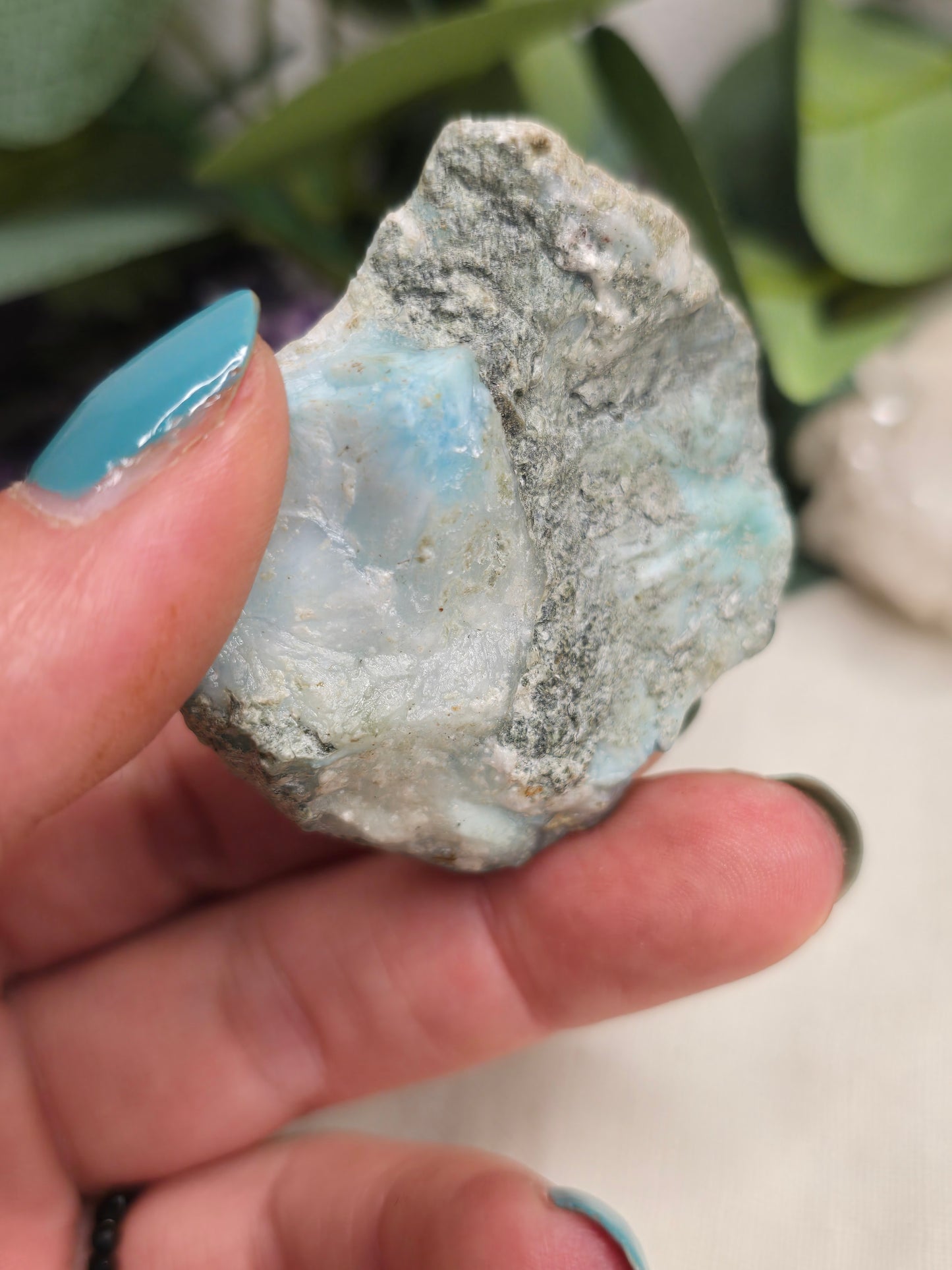 Larimar Anschliff – Stein der Ruhe & Verbundenheit
