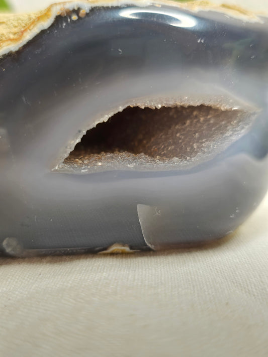 Achat Geode – Natur-Unikat 11 × 6 cm