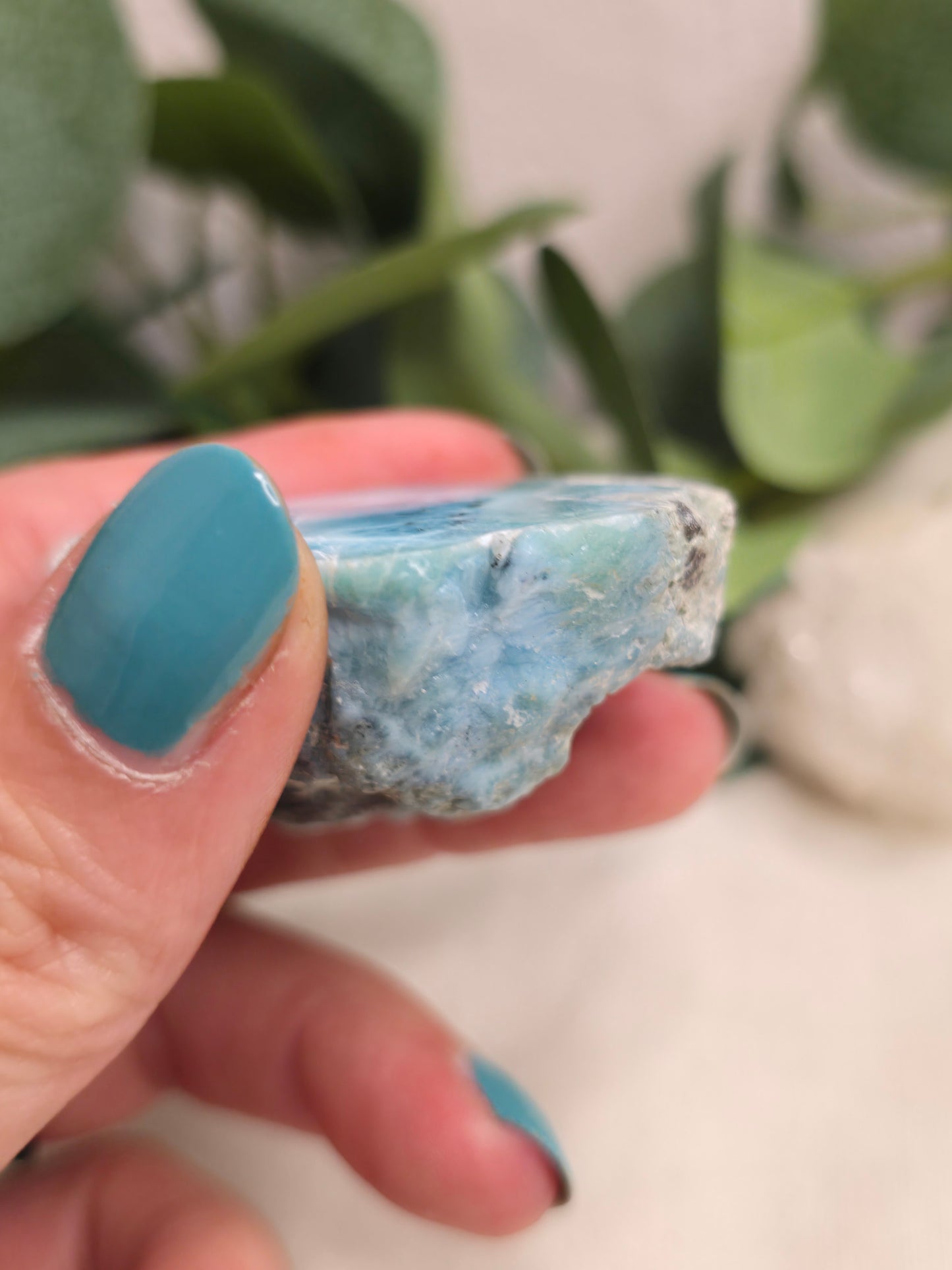 Larimar Anschliff – Unikat mit intensiver Struktur