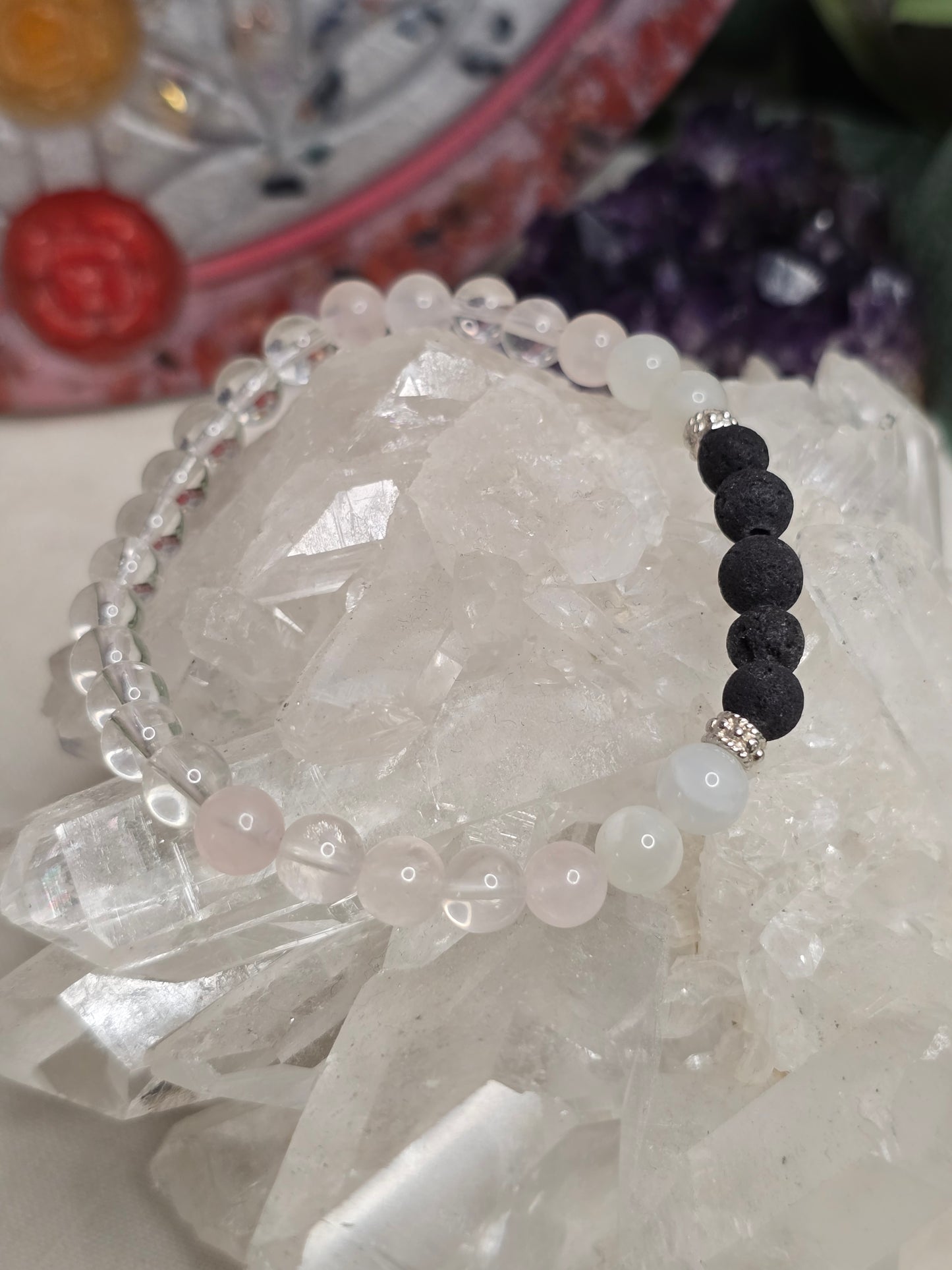 Aroma-Armband „Liebe & Harmonie“ – Lava, Mondstein, Rosenquarz & Bergkristall (6 mm, handgefertigt, XS–XL)