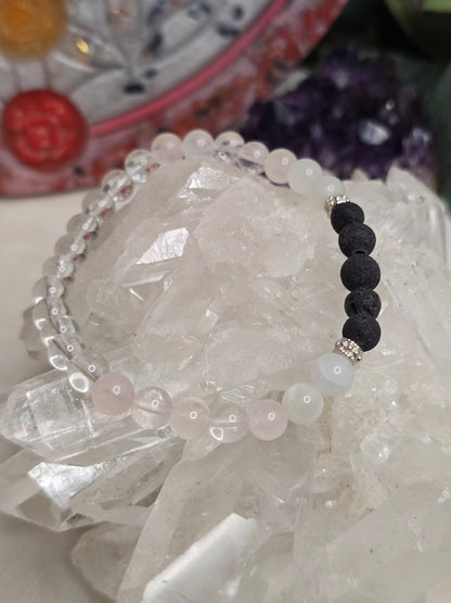 Aroma-Armband „Liebe & Harmonie“ – Lava, Mondstein, Rosenquarz & Bergkristall (6 mm, handgefertigt, XS–XL)