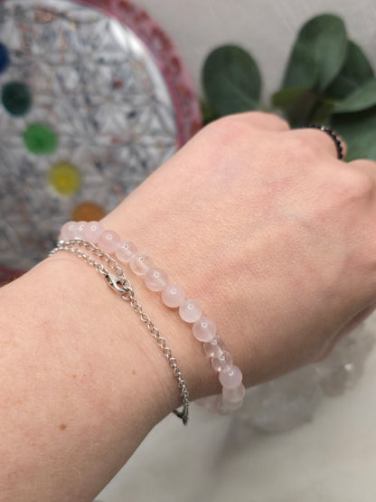 Armband Rosenquarz – 6 mm Kugeln, handgefertigt & maßgefertigt (XS–XL)