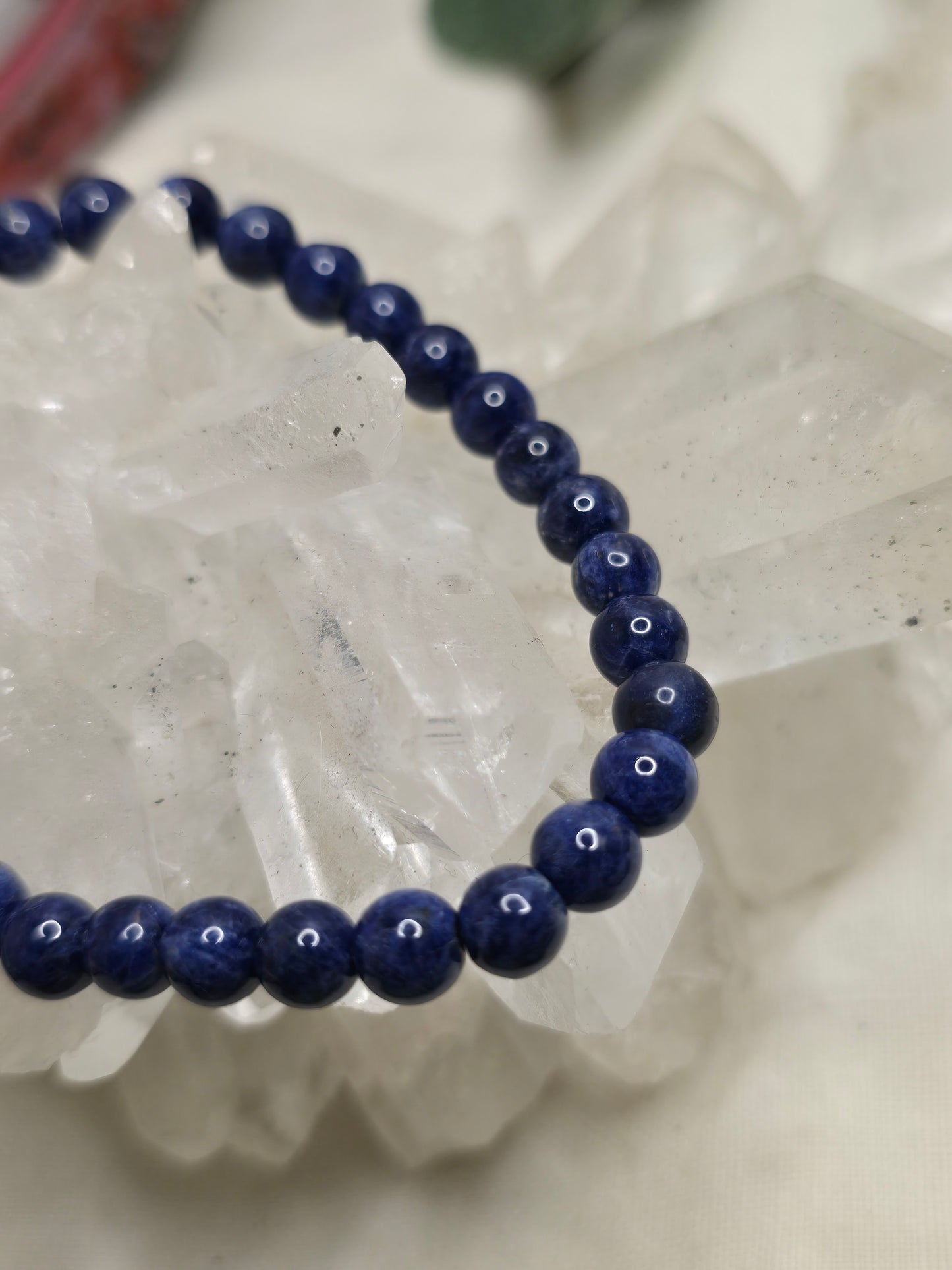 Armband Sodalith – 6 mm Kugeln, handgefertigt & maßgefertigt (XS–XL)