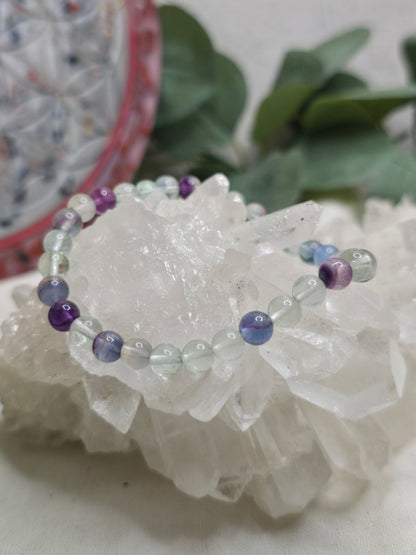 Armband Regenbogenfluorit – 6 mm Kugeln, handgefertigt & maßgefertigt (XS–XL)