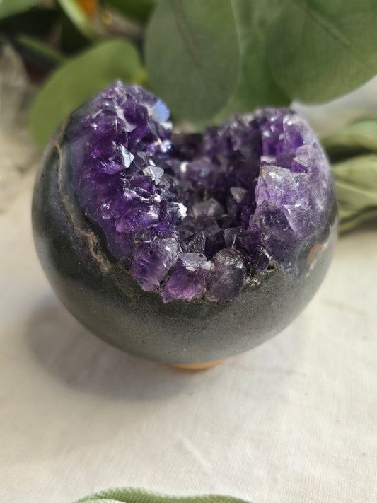 Amethyst Kugel mit Druse – 65 mm, 237 g, Einzelstück