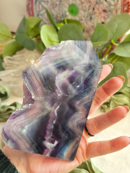 Fluorit Platte mit Naturrand & Druse – 489 g | Einzelstück