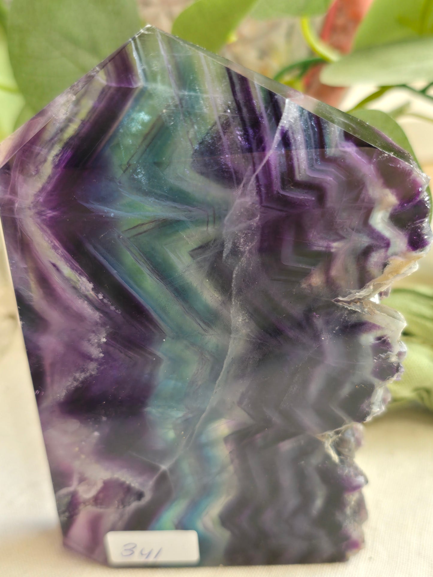 Regenbogenfluorit Platte mit Naturrand – 341 g | Einzelstück