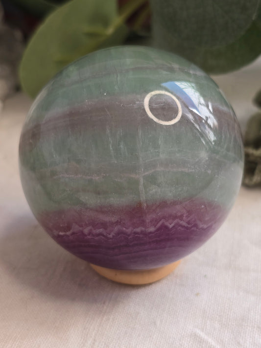 Fluorit Kugel – ca. 60 mm, Regenbogenfluorit