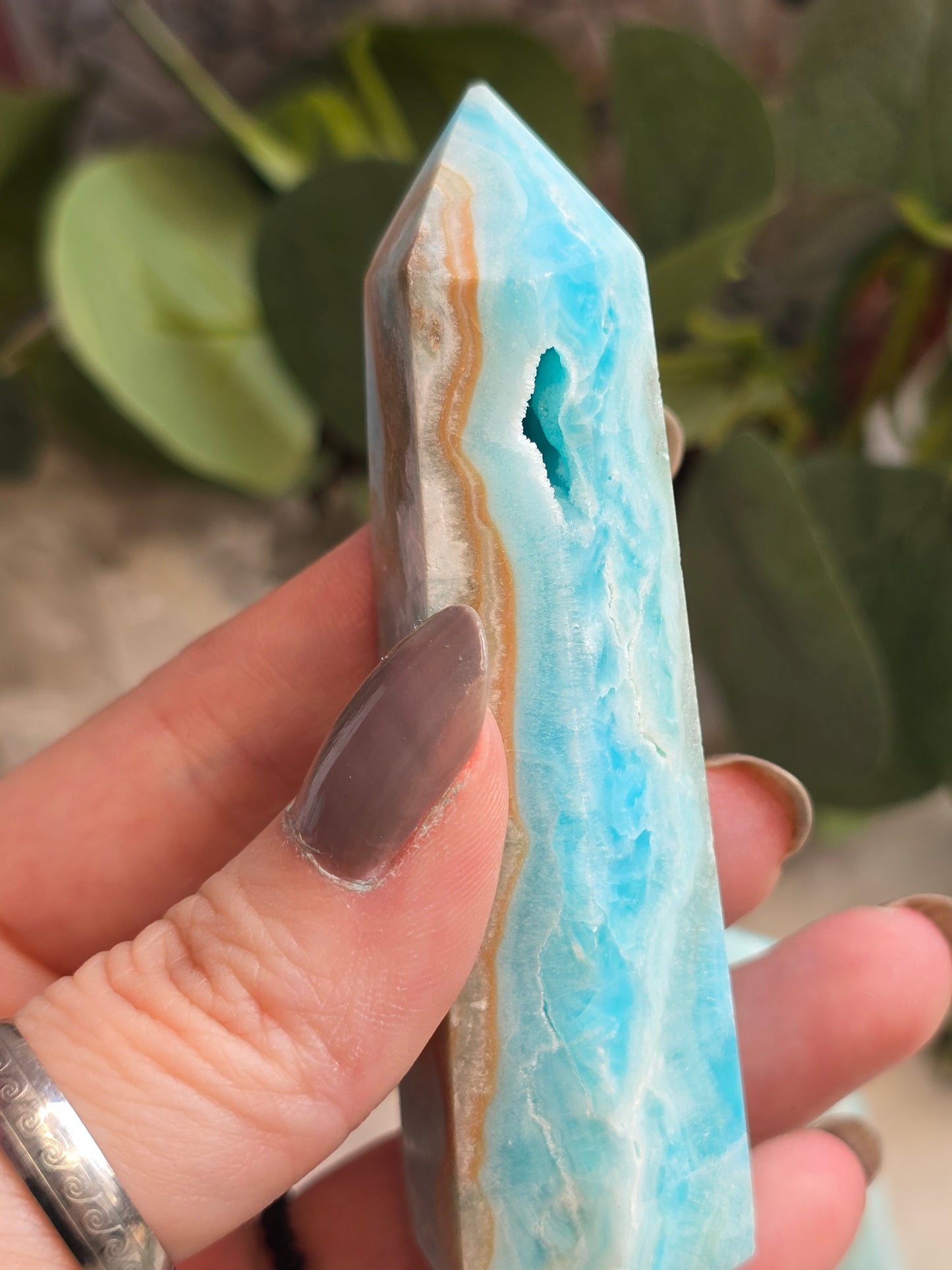 Blauer Aragonit Turm – ca. 8–9 cm, intuitiv ausgewählt