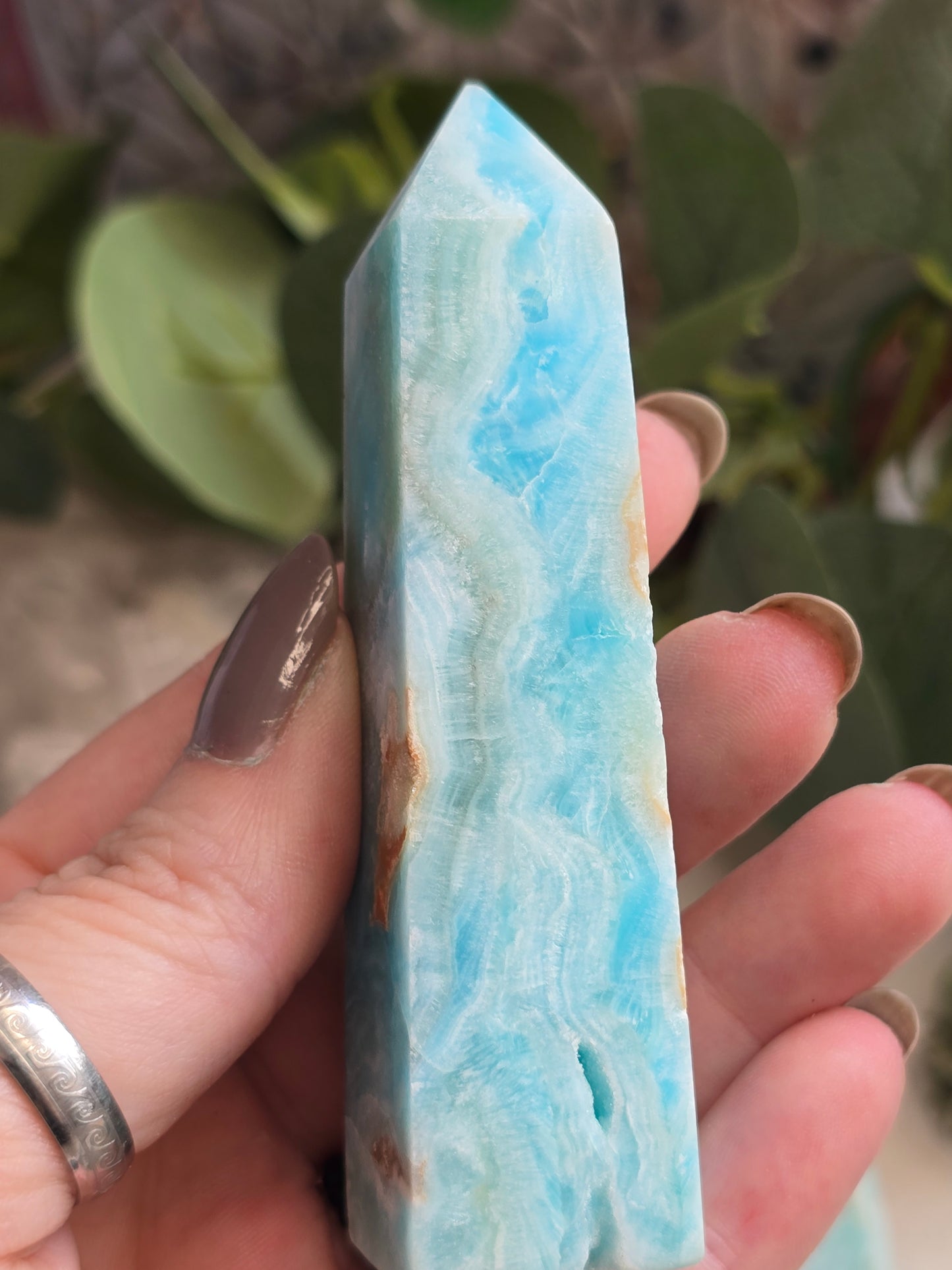 Blauer Aragonit Turm – ca. 8–9 cm, intuitiv ausgewählt
