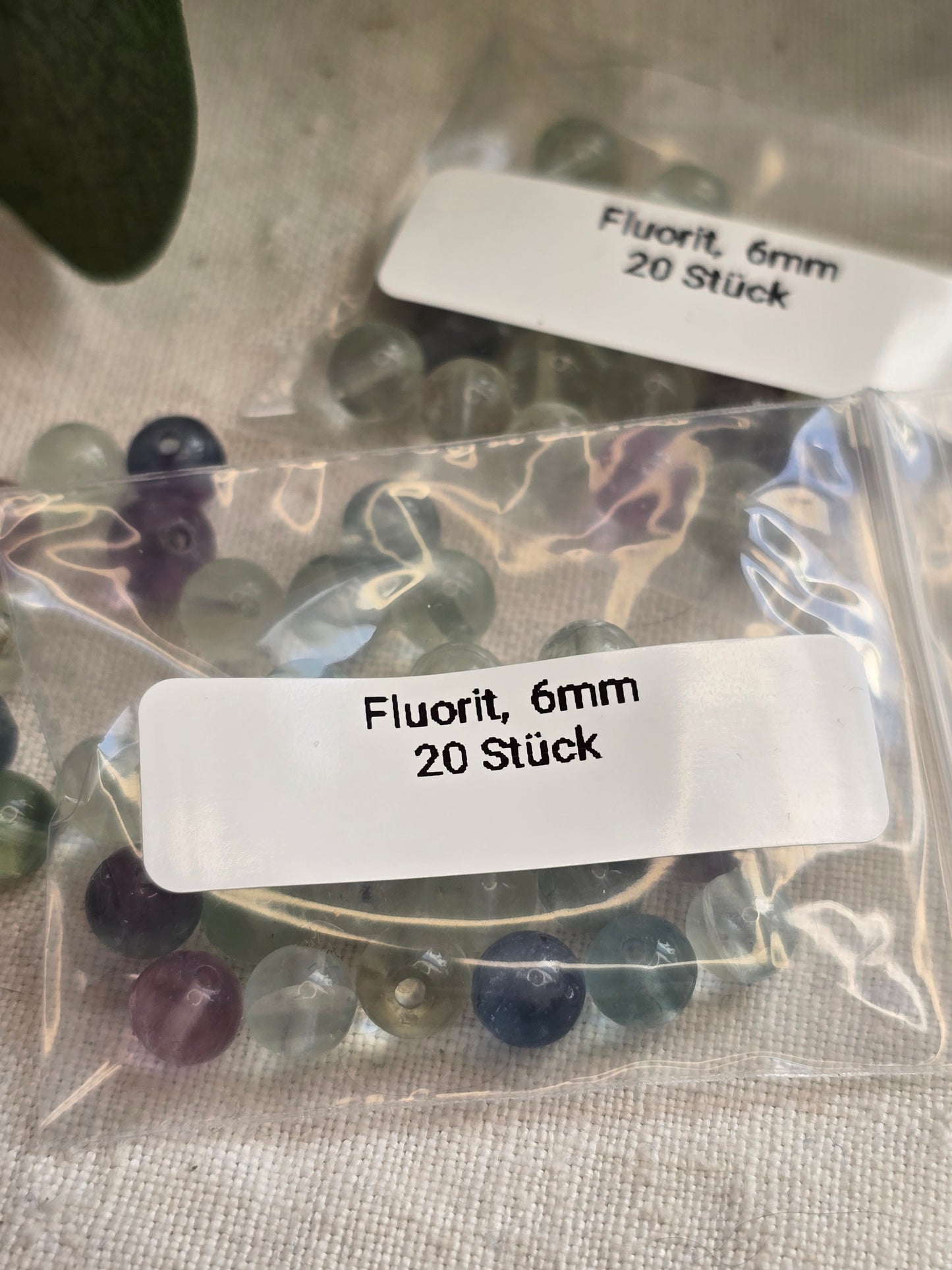 Regenbogenfluorit Perlen 6 mm – A-Qualität | 20 Stück für Schmuck & DIY