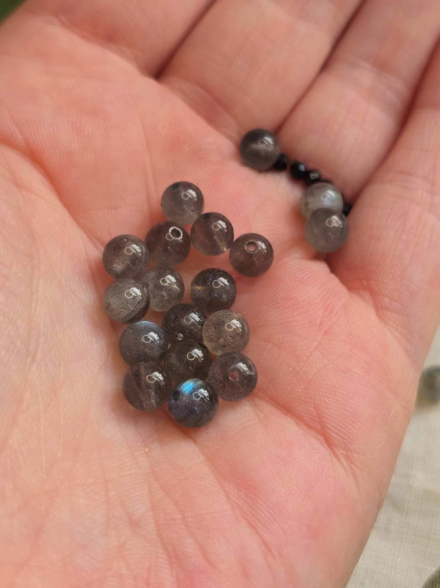 Labradorit Perlen 6 mm – A-Qualität | 20 Stück für Schmuck & DIY