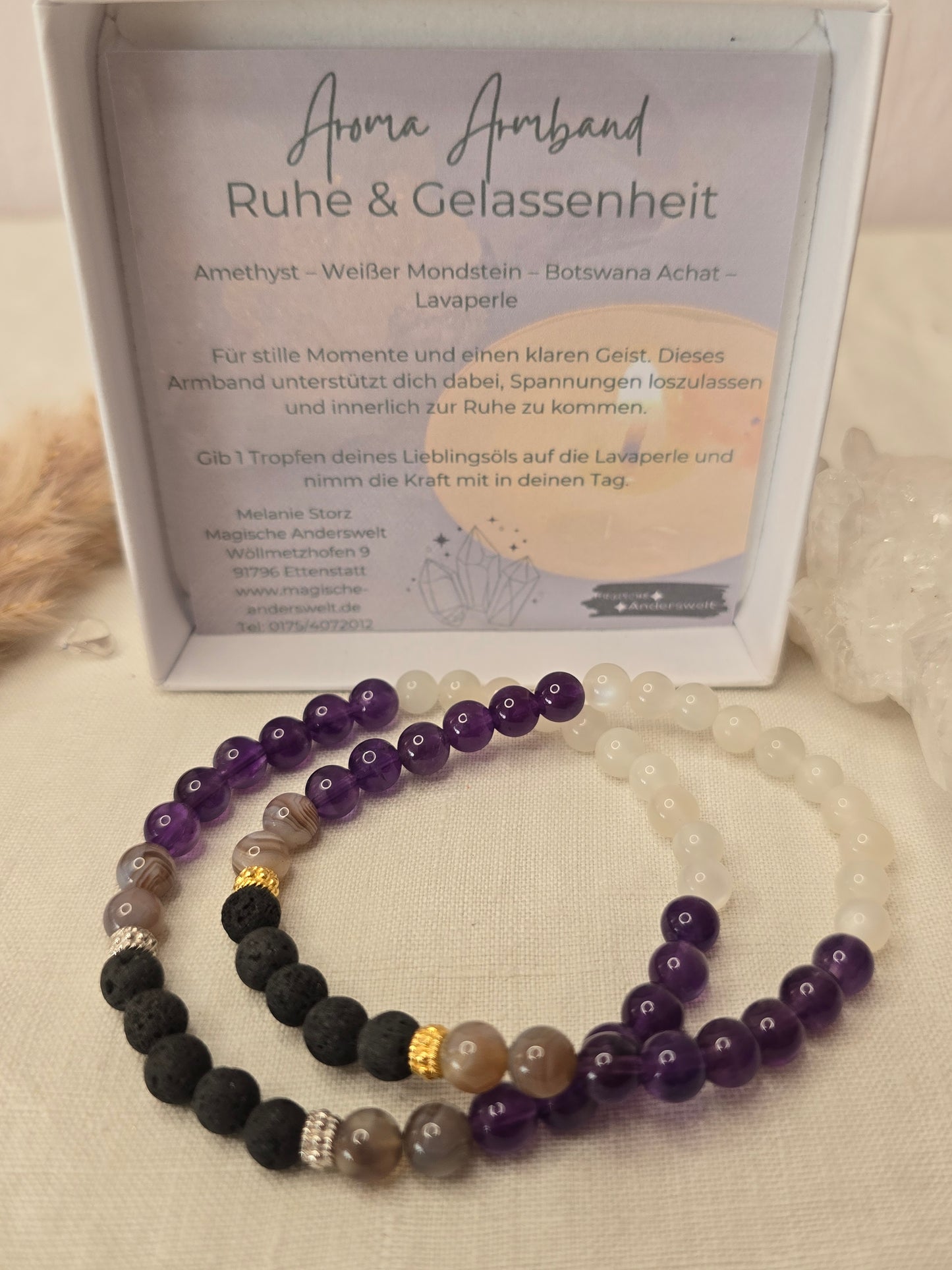 Aromaarmband „Ruhe & Gelassenheit“ mit Amethyst, weißem Mondstein, Botswana Achat und Lavaperle, auf Gummiband mit silber- oder goldfarbenen Akzenten