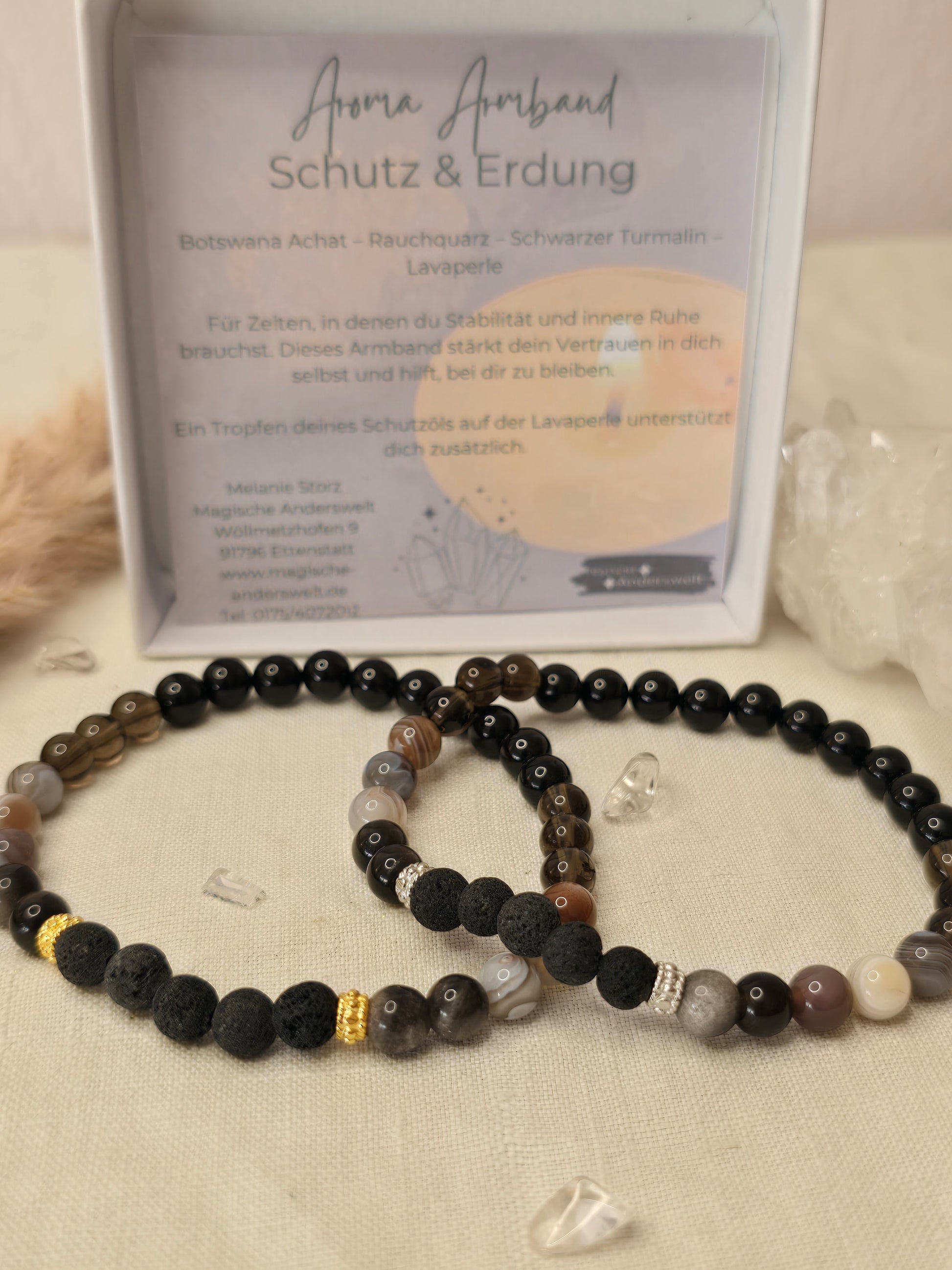 Aromaarmband „Schutz & Erdung“ mit Botswana Achat, Rauchquarz, schwarzem Turmalin und Lavaperle, auf Gummiband mit 925er Silber oder vergoldeten Elementen