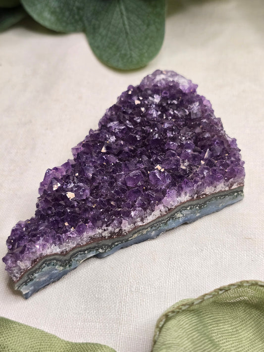 Amethyst Drusenstück – 153 g Natur-Unikat