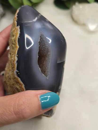 Achat Geode – Natur-Unikat 11 × 6 cm