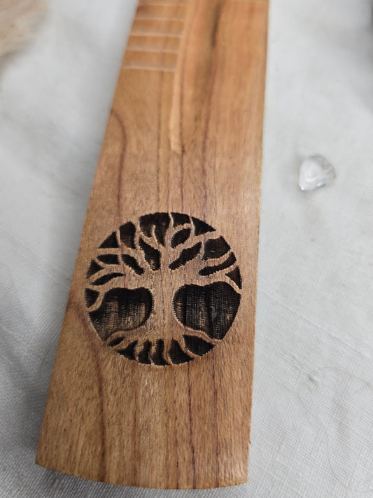 Holzhalter Yggdrasil
