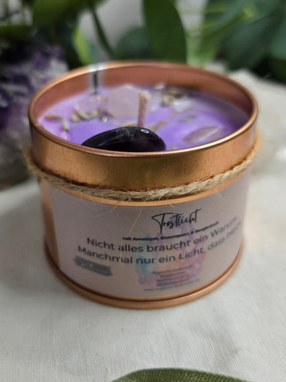 Behälterkerze „Trostlicht“ mit Amethyst, Rosenquarz & Bergkristall