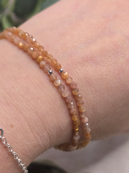 Armband Sonnenstein – facettierte 3 mm Perlen mit 925er Silber